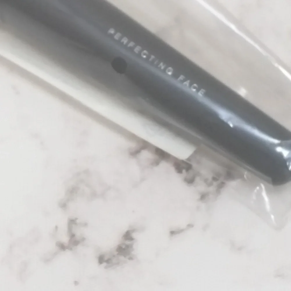 BareMinerals Perfecting Face Brush